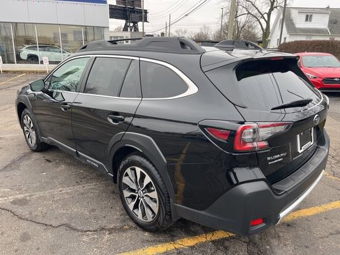 Certified 2025 Subaru Outback Limited w/ Popular Package #2 image 7