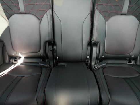 Certified 2026 Honda Pilot Black Edition image 13