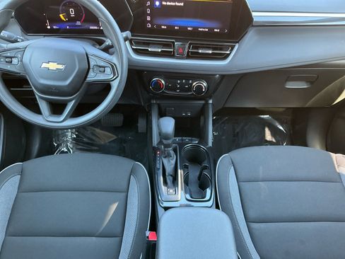 Used 2024 Chevrolet TrailBlazer LT w/ Driver Confidence Package image 10