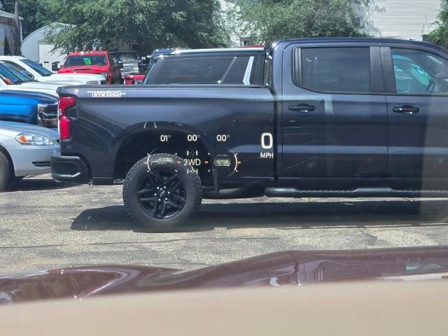 Used 2023 Chevrolet Tahoe Premier AWD/4WD image 33