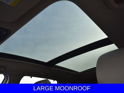 Used 2019 Kia Sorento EX w/ EX Touring Package image 6