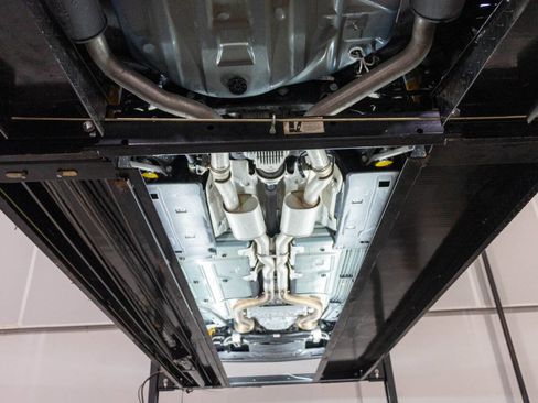 Used 2017 Dodge Challenger R/T Scat Pack RWD image 18