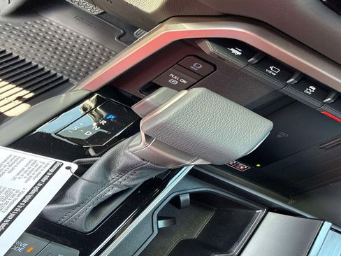 New 2026 Toyota Tundra Platinum AWD/4WD image 25