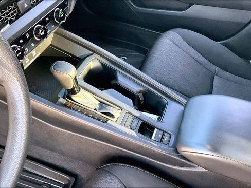 Used 2023 Honda Accord EX image 16