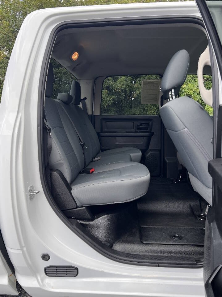 Used 2018 RAM 1500 Tradesman w/ Popular Equipment Group RWD image 19