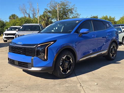 New 2026 Kia Sportage EX image 4