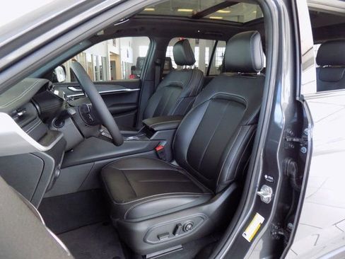 New 2026 Jeep Grand Cherokee Limited w/ Limited Altitude Package RWD image 16