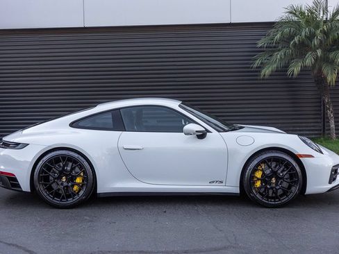 Used 2024 Porsche 911 Carrera GTS RWD image 8