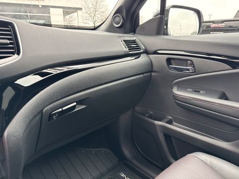 Used 2025 Honda Ridgeline Black Edition image 26