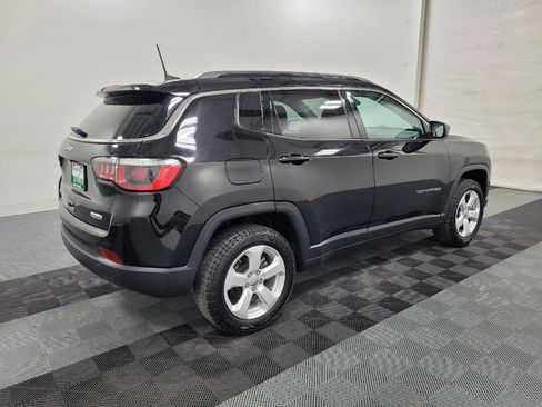Used 2020 Jeep Compass Latitude AWD/4WD image 10