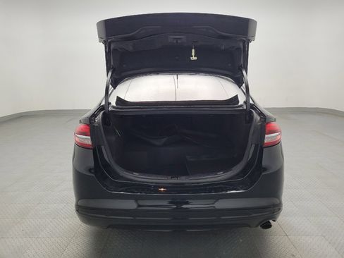 Used 2018 Ford Fusion Titanium image 29