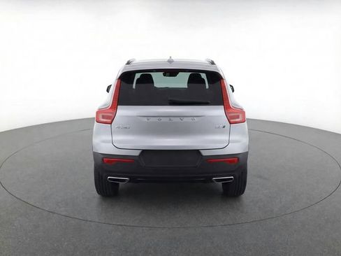 New 2026 Volvo XC40 B5 Plus w/ Protection Package Premier image 47