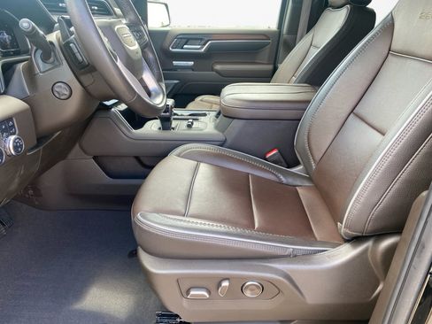 Used 2024 GMC Sierra 1500 Denali AWD/4WD image 11