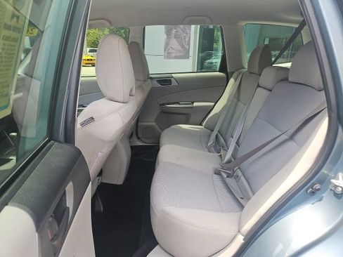 Used 2012 Subaru Forester 2.5X w/ Alloy Wheel Pkg AWD/4WD image 28