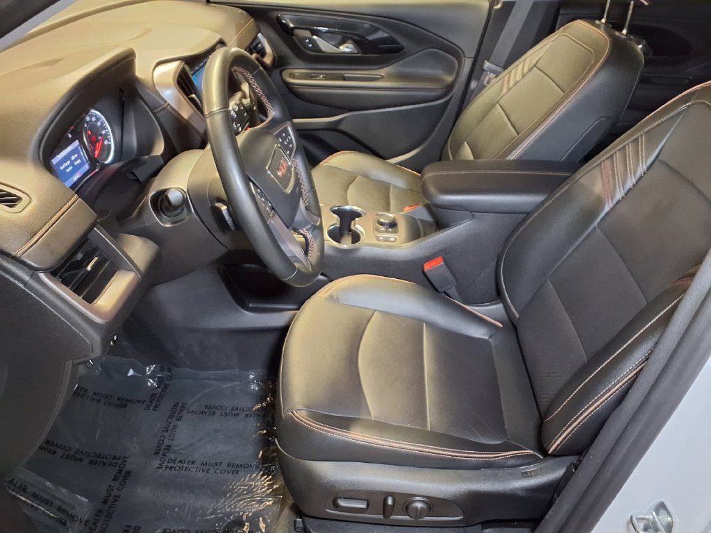 Used 2023 GMC Terrain AT4 AWD/4WD image 15