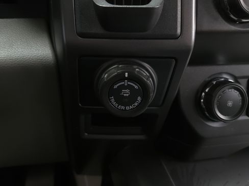 Used 2019 Ford F150 XLT w/ Equipment Group 302A Luxury image 20