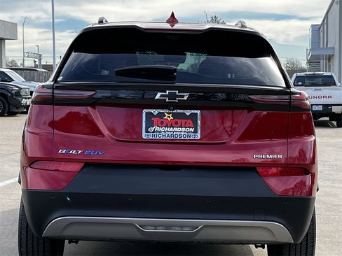 Used 2022 Chevrolet Bolt EUV Premier w/ Launch Edition image 5