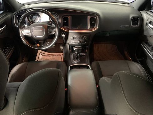 Used 2018 Dodge Charger R/T Scat Pack RWD image 32