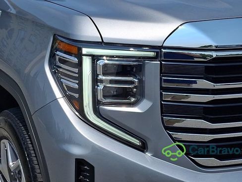 Certified 2024 GMC Sierra 1500 SLT w/ SLT Premium Plus Package AWD/4WD image 9
