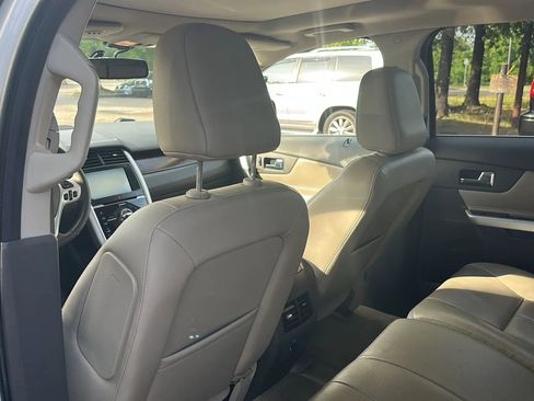 Used 2011 Ford Edge Limited w/ 302A Rapid Spec Order Code FWD image 17