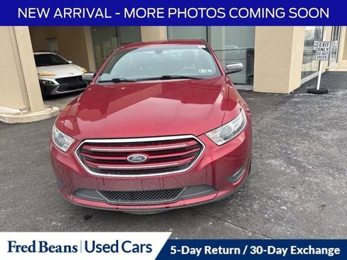 Used 2016 Ford Taurus Limited image 2