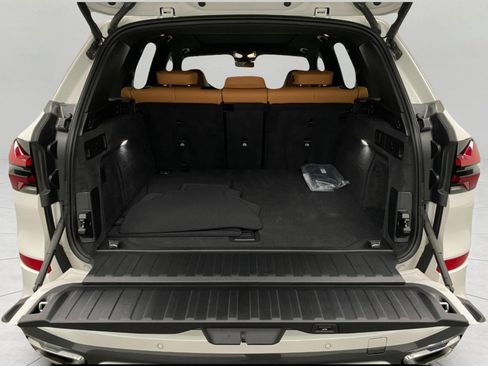 Certified 2026 BMW X5 xDrive40i AWD/4WD image 42