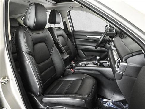 Used 2025 MAZDA CX-5 AWD 2.5 S w/ Preferred Package image 21