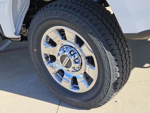 New 2026 Ford F250 Lariat image 9