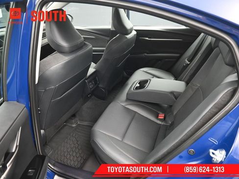 Used 2025 Toyota Camry XLE image 10