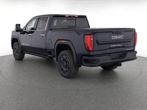 Used 2024 GMC Sierra 2500 Denali Ultimate w/ Max Trailering Package AWD/4WD image 2