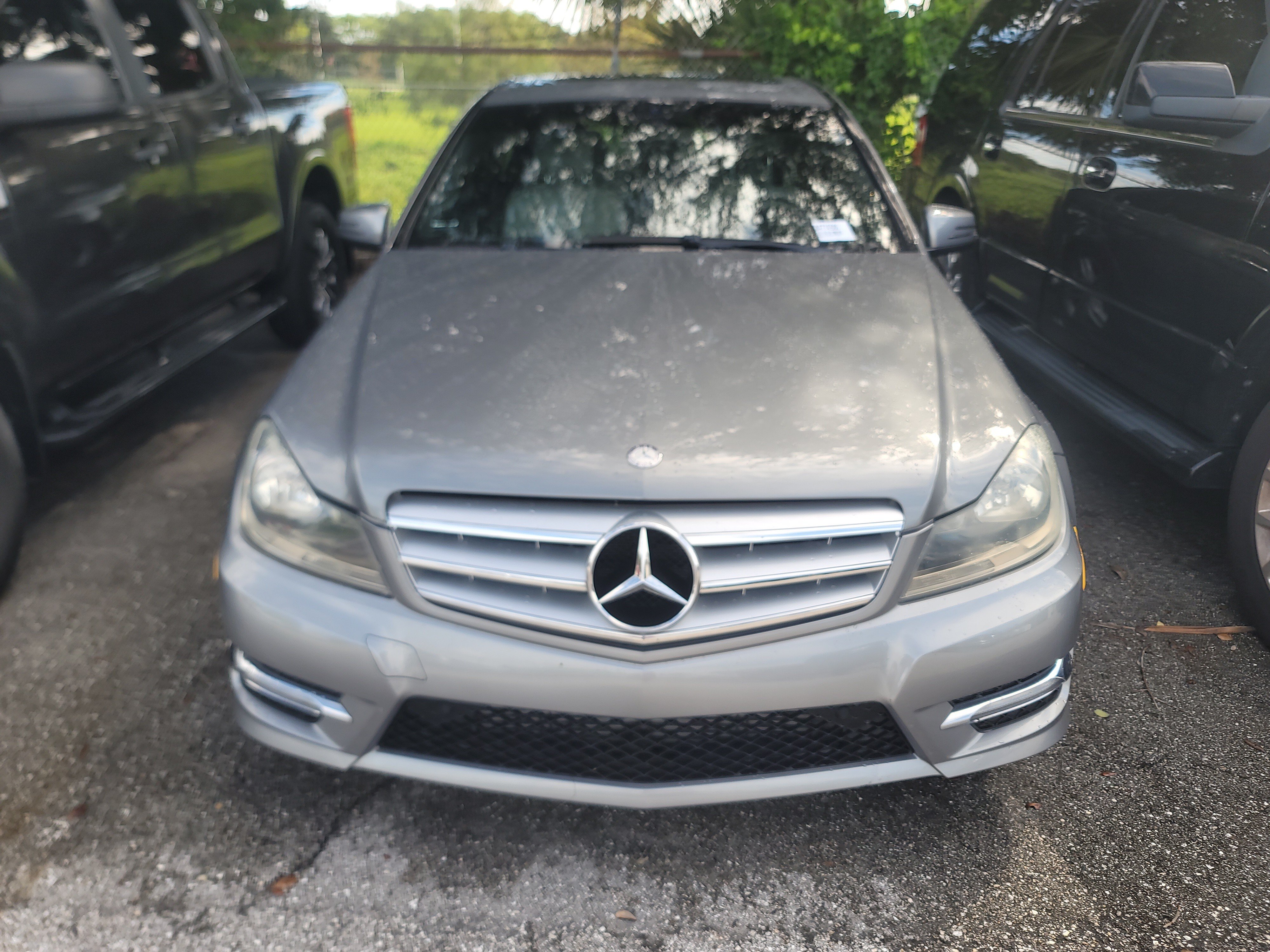 Used 2013 Mercedes-Benz C 250 Sedan image 2