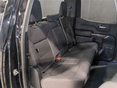 Used 2022 Chevrolet Silverado 1500 RST image 19