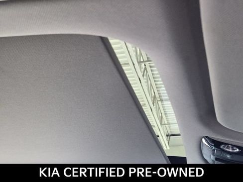 Certified 2025 Kia Sorento EX w/ EX Panoramic Sunroof Package AWD/4WD image 9