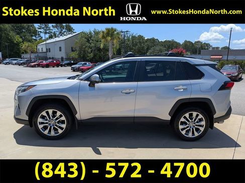 Used 2024 Toyota RAV4 XLE Premium FWD image 11
