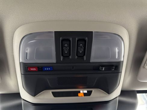 Used 2025 Subaru Crosstrek 2.5i Limited image 22