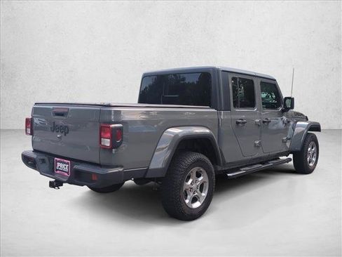 Used 2021 Jeep Gladiator Sport AWD/4WD image 5