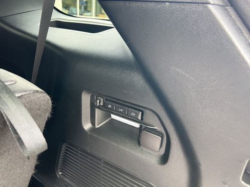 Used 2022 Ford Explorer ST w/ Equipment Group 401A image 11