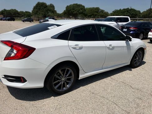Used 2021 Honda Civic EX-L image 4