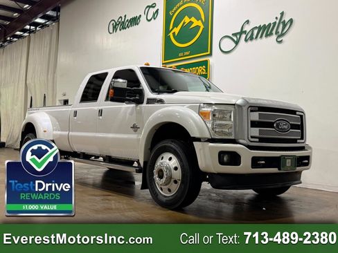 Used 2016 Ford F450 Platinum w/ FX4 Off Road Package AWD/4WD image 1