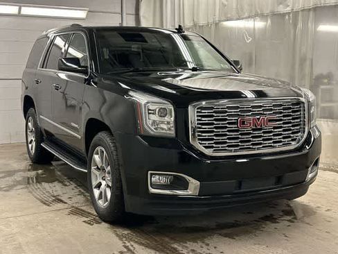 Used 2020 GMC Yukon Denali w/ Open Road Package image 35