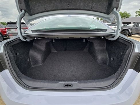 Used 2025 Nissan Altima 2.5 SR w/ SR Premium Package image 6