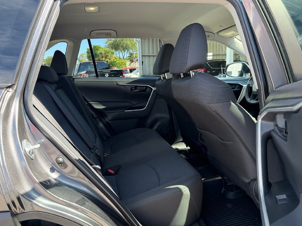 Used 2025 Toyota RAV4 LE FWD image 18