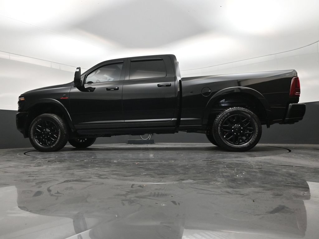 Used 2026 RAM 2500 Limited AWD/4WD image 21