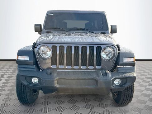 Used 2022 Jeep Wrangler Unlimited Sport AWD/4WD image 2