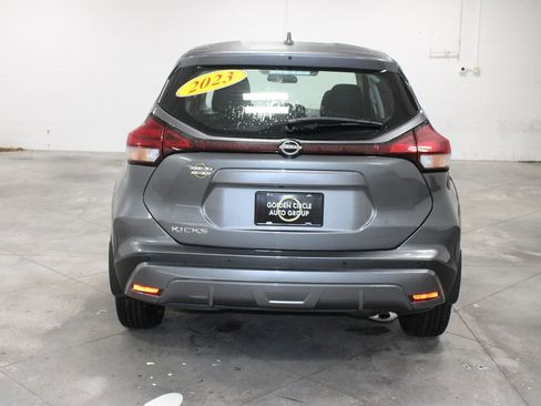 Used 2023 Nissan Kicks S image 8