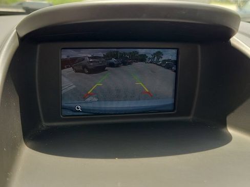 Used 2019 Ford Fiesta SE FWD image 25