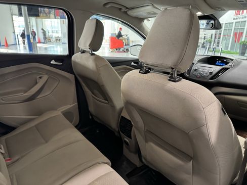 Used 2018 Ford Escape SE w/ Ford Safe & Smart Package image 34