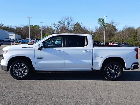 Used 2022 Chevrolet Silverado 1500 LT w/ Texas Edition Plus image 5