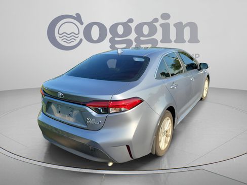 Certified 2024 Toyota Corolla XLE FWD image 5
