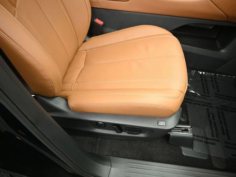 Certified 2025 INFINITI QX60 Sensory w/ Vision Package image 33